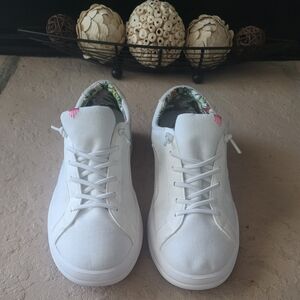 Size 8 Hey Dude Karina Slip-On Lightweight Coconut White Women Loafers